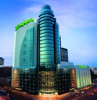 El Grupo El Corte Inglés mantendrá abiertas todas las áreas de alimentación y productos de primera necesidad