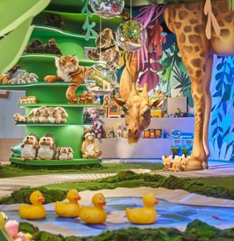 El Corte Inglés crea un showroom experiencial para presentar su marca propia de juguetes