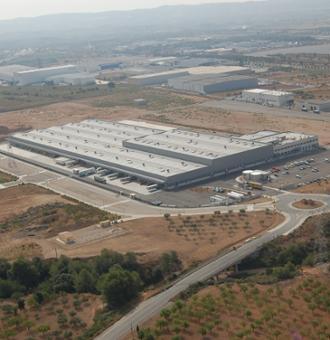 El Corte Inglés refuerza su posicionamiento logístico en Catalunya con un centro en La Bisbal