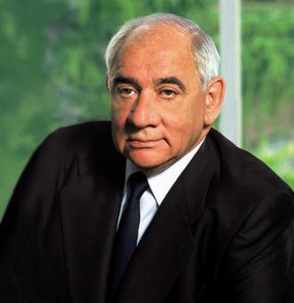 El Corte Inglés lamenta comunicar el fallecimiento de su Presidente Don Isidoro Álvarez