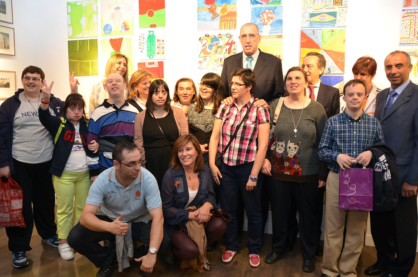 El Espacio de las Artes presenta una muestra benéfica de arte con motivo del Mundial de Brasil