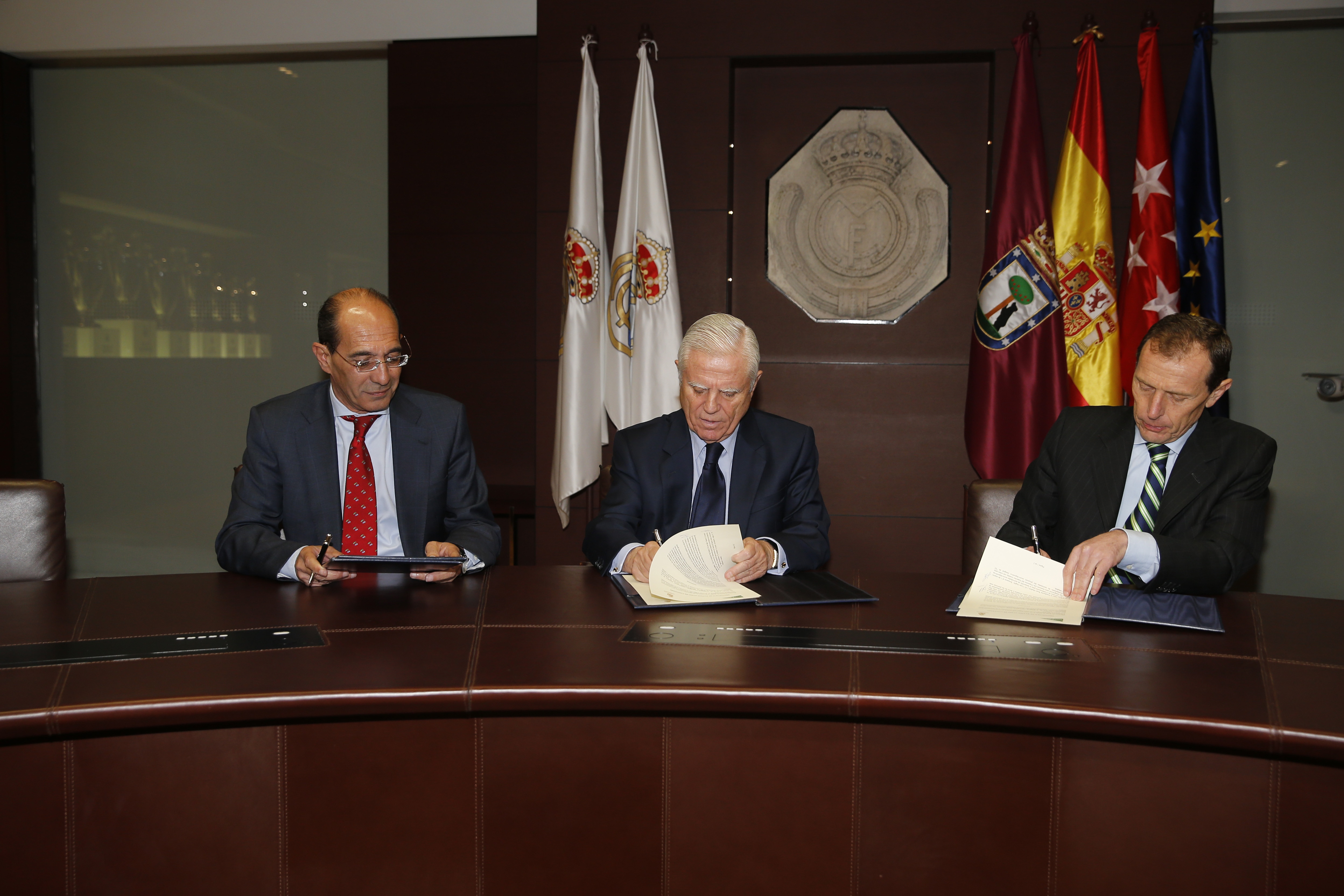 El Corte Inglés apoya los proyectos de la Fundación Real Madrid en favor de los niños con autismo
