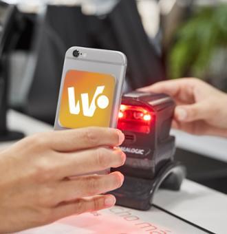 Los clientes de El Corte Inglés podrán pagar sus compras a través de la  app Waylet de Repsol 