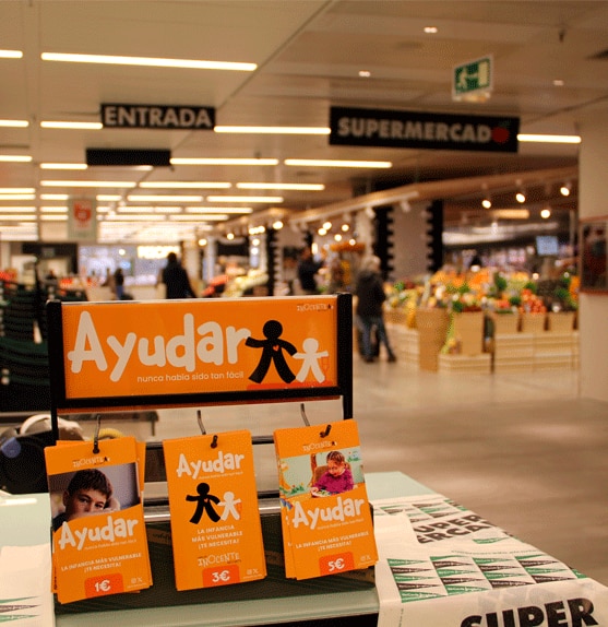 El Corte Inglés colabora con la Fundación Inocente, Inocente con la venta de sus tarjetas solidarias