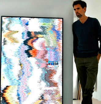Canogar presenta “Scroll”, una obra creada a partir de algoritmos de la web de El Corte Inglés