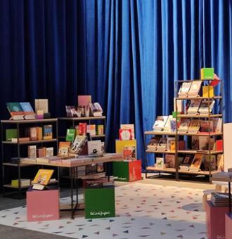 El Corte Inglés instala una librería experiencial en el festival de literatura infantil Abrapalabra