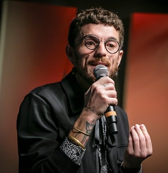 Samuel Merino gana el VII Premio Nacional de Poesía Viva de El Corte Inglés