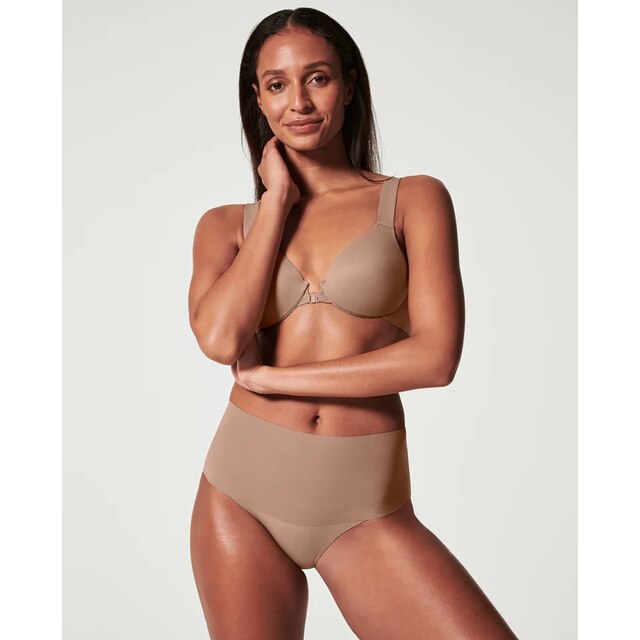 Braga reductora Undie-tectable|| SPANXsupersmooth™