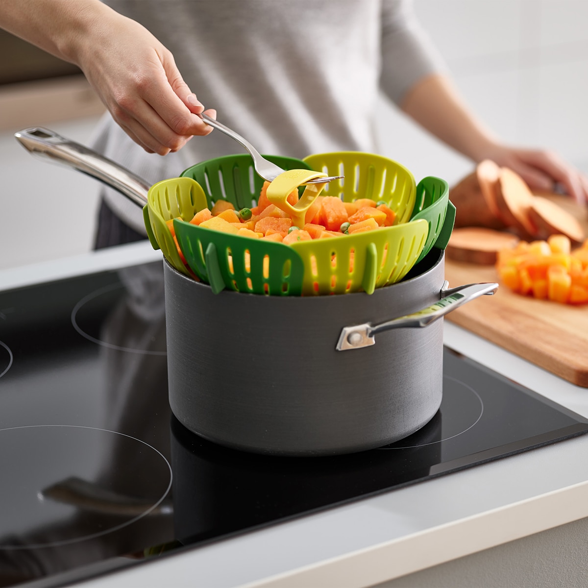 Cesta vaporera plegable Duo Joseph Joseph Verde-10