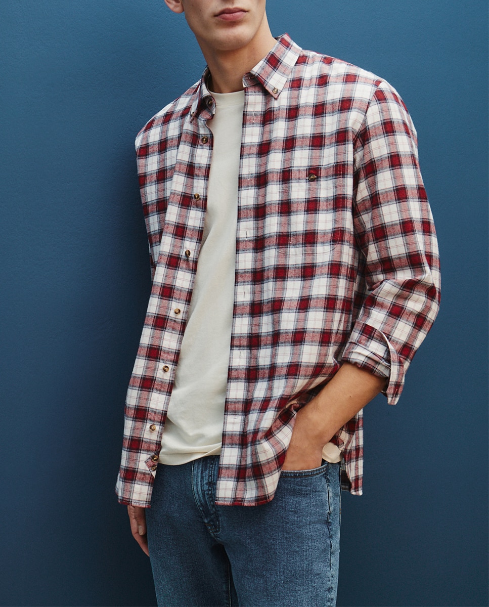 Imagen 0 de Camisa de hombre  de cuadros