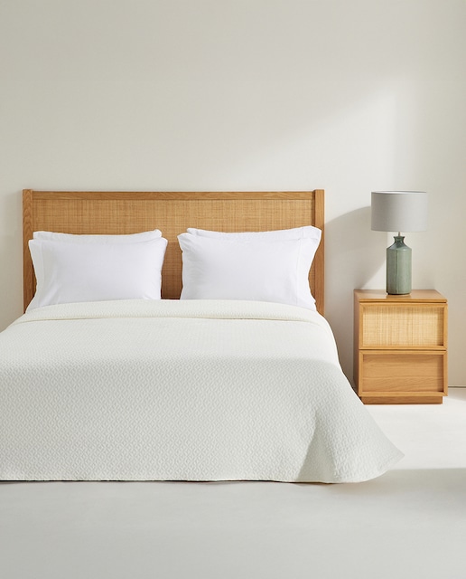 Imagen 0 de Colcha Claire El Corte Inglés