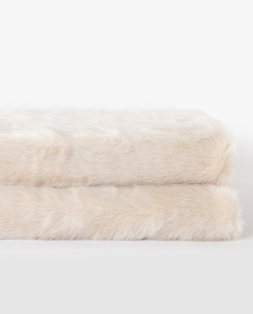 Imagen 0 de Manta decorativa pelo Siber El Corte Inglés