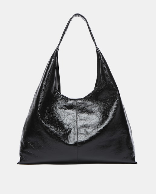 Imagen 0 de Bolso de hombro en piel metalizada negra