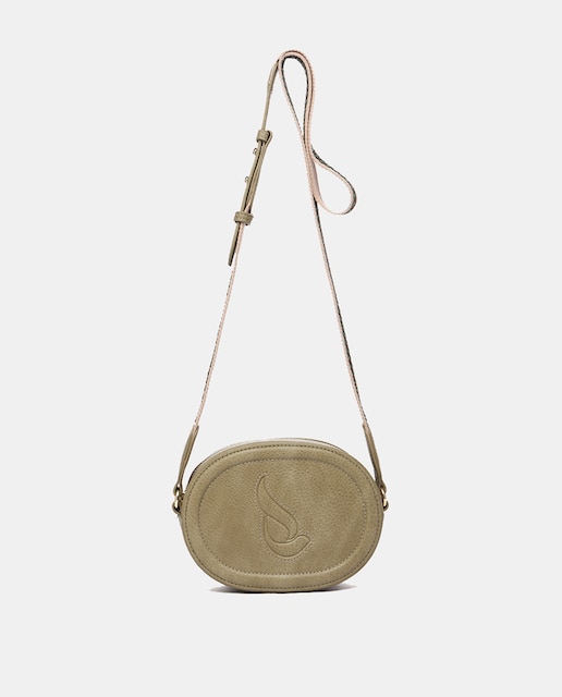 Imagen 0 de Bandolera de mujer en materiales reciclados en verde