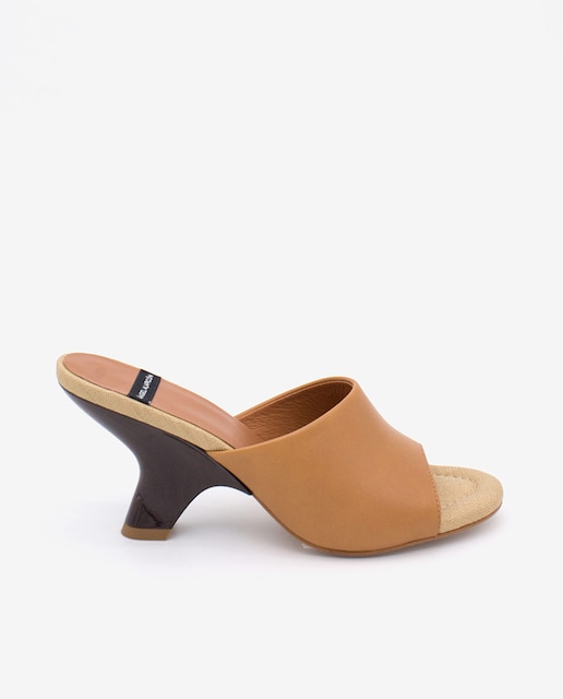 Imagen 0 de Mules de mujer en piel tacón bloque