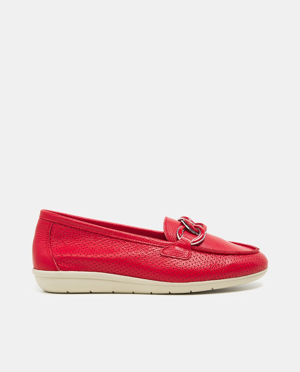 Imagen 0 de Mocasín en piel blanca con cadena de eslabones