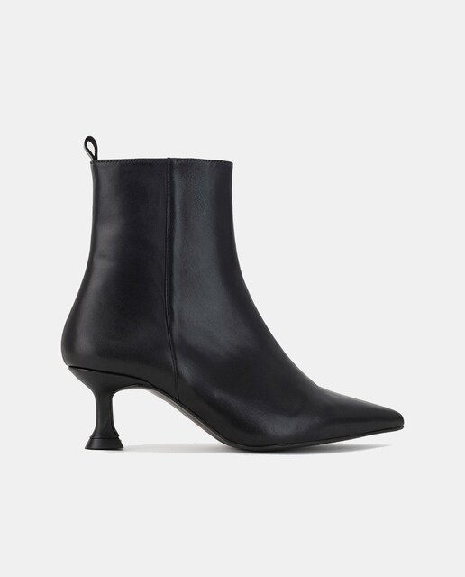 Imagen 0 de Botines de mujer en napa soft