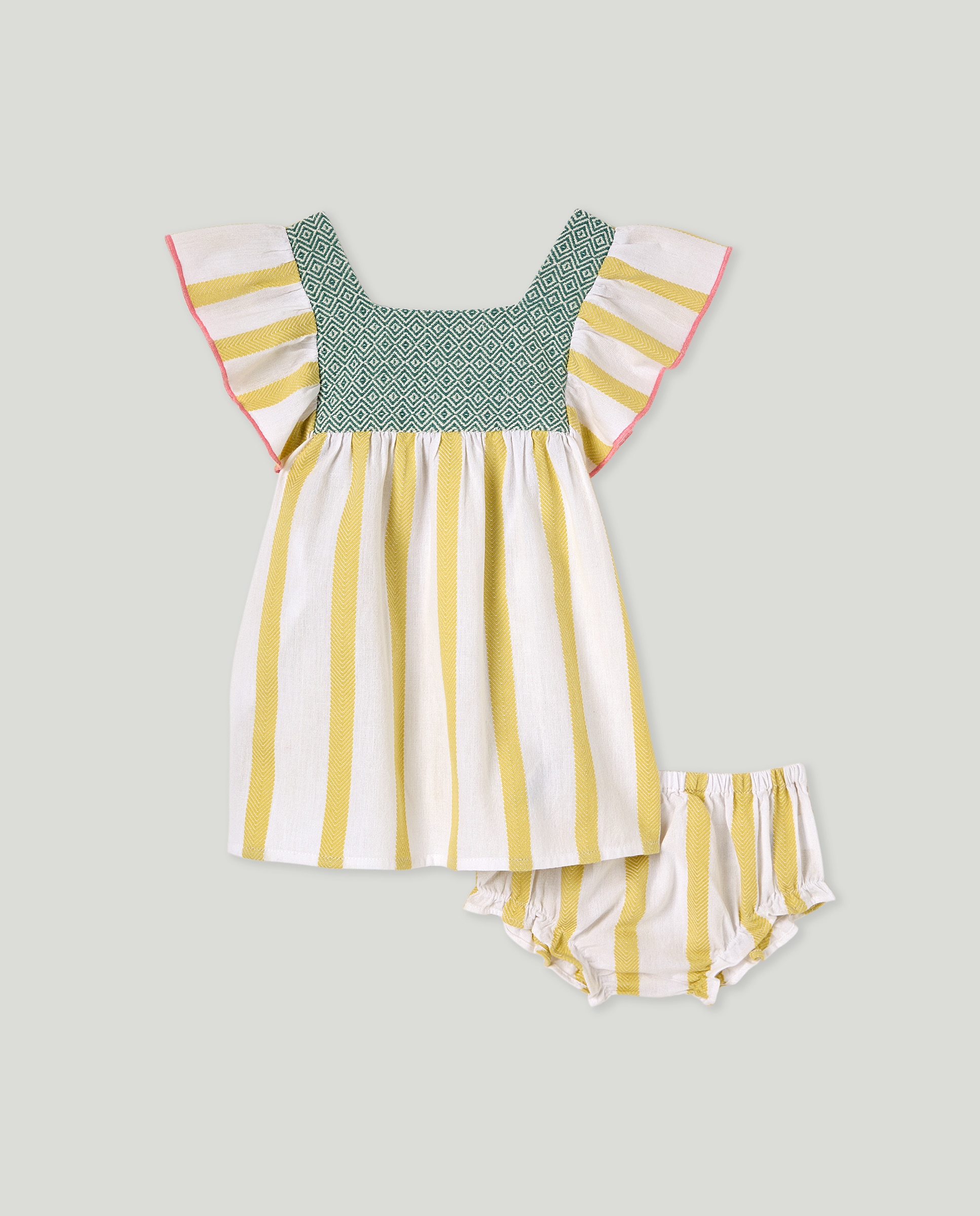 Imagen 0 de Vestido bebé niña pechera bordada