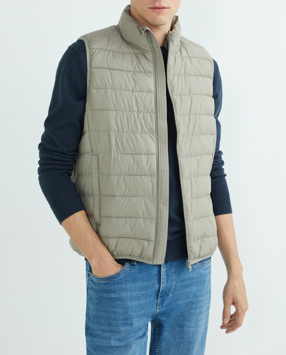 Imagen 0 de Chaleco hombre ultraligero con relleno reciclado
