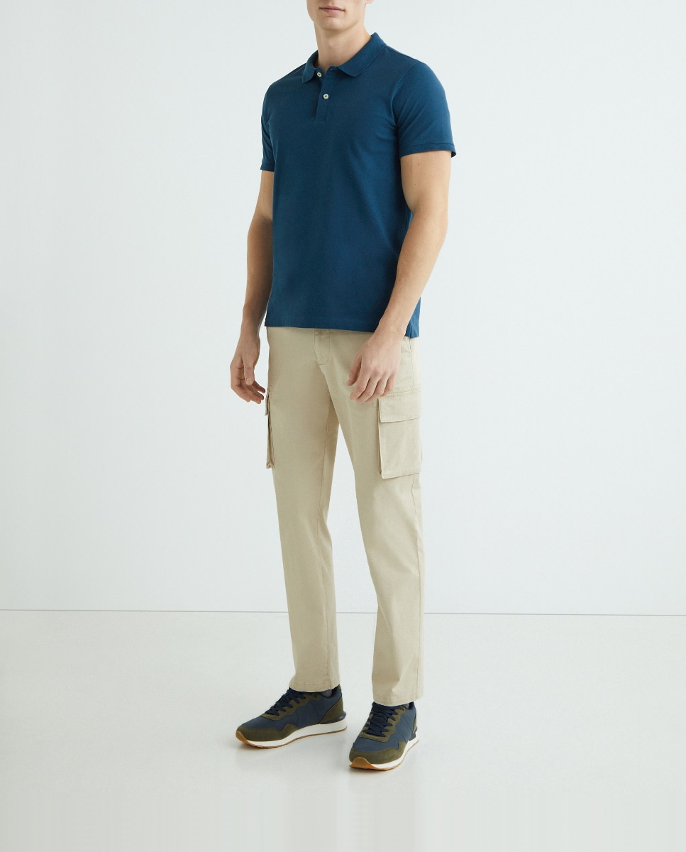 Imagen 0 de Pantalón cargo sport de hombre liso slim fit