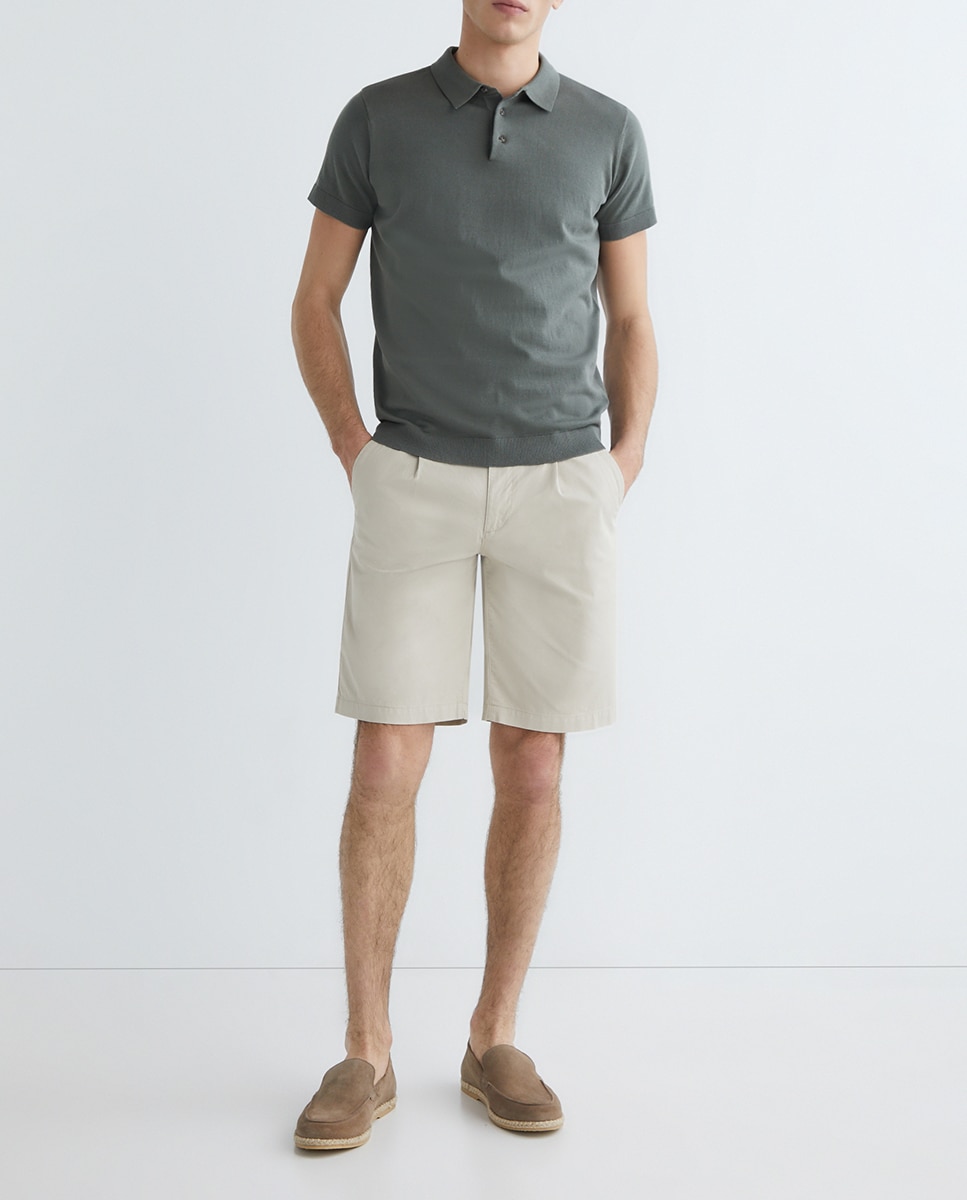 Imagen 0 de Bermuda tipo chino de hombre con pinza