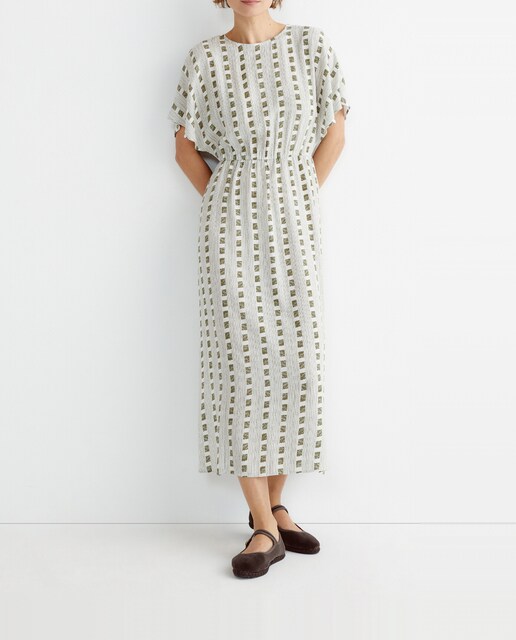 Imagen 0 de Vestido de manga caída.