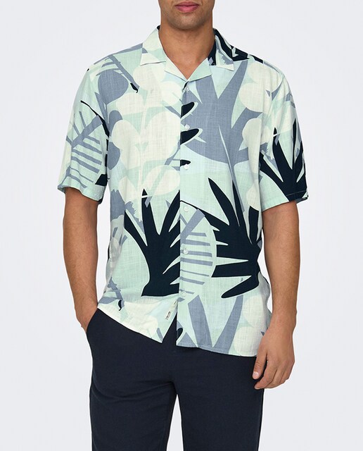 Imagen 0 de Camisa de manga corta de viscosa de hombre