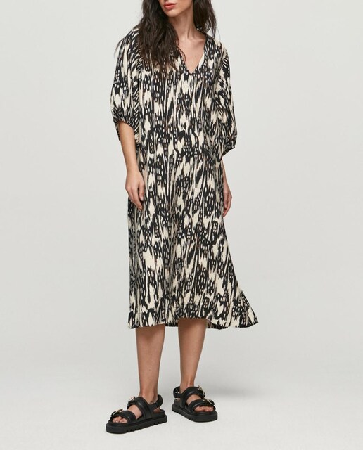 Imagen 0 de Vestido midi con escote en V