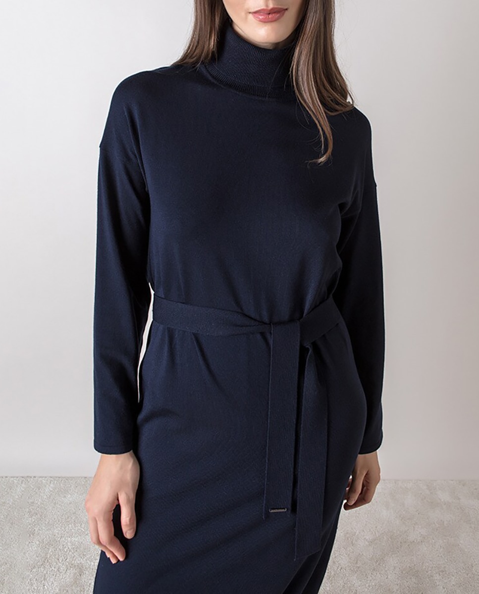 Vestido liso de punto cuello alto — oferta en Primeriti