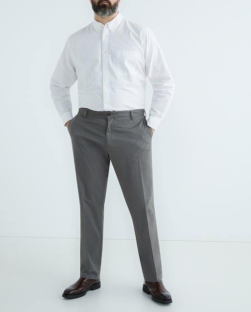 Imagen 0 de Pantalón sport básico sin pliegues fit recto de hombre