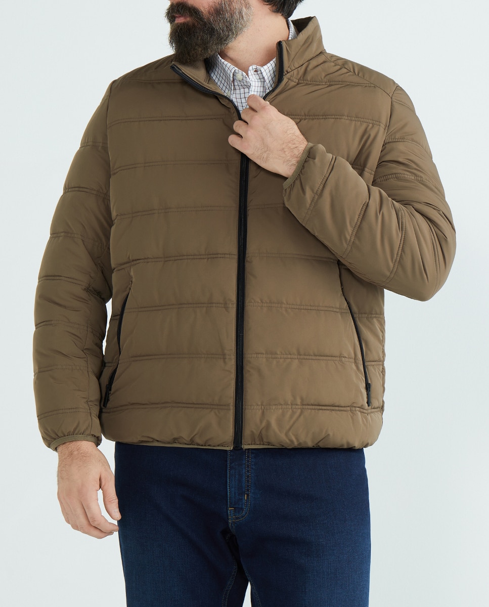 Imagen 0 de Cazadora de hombre tallas grandes acolchado y tejido reciclado