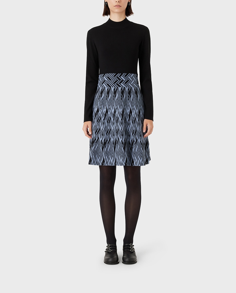 Imagen 0 de Vestido de mujer cuello alto jacquard
