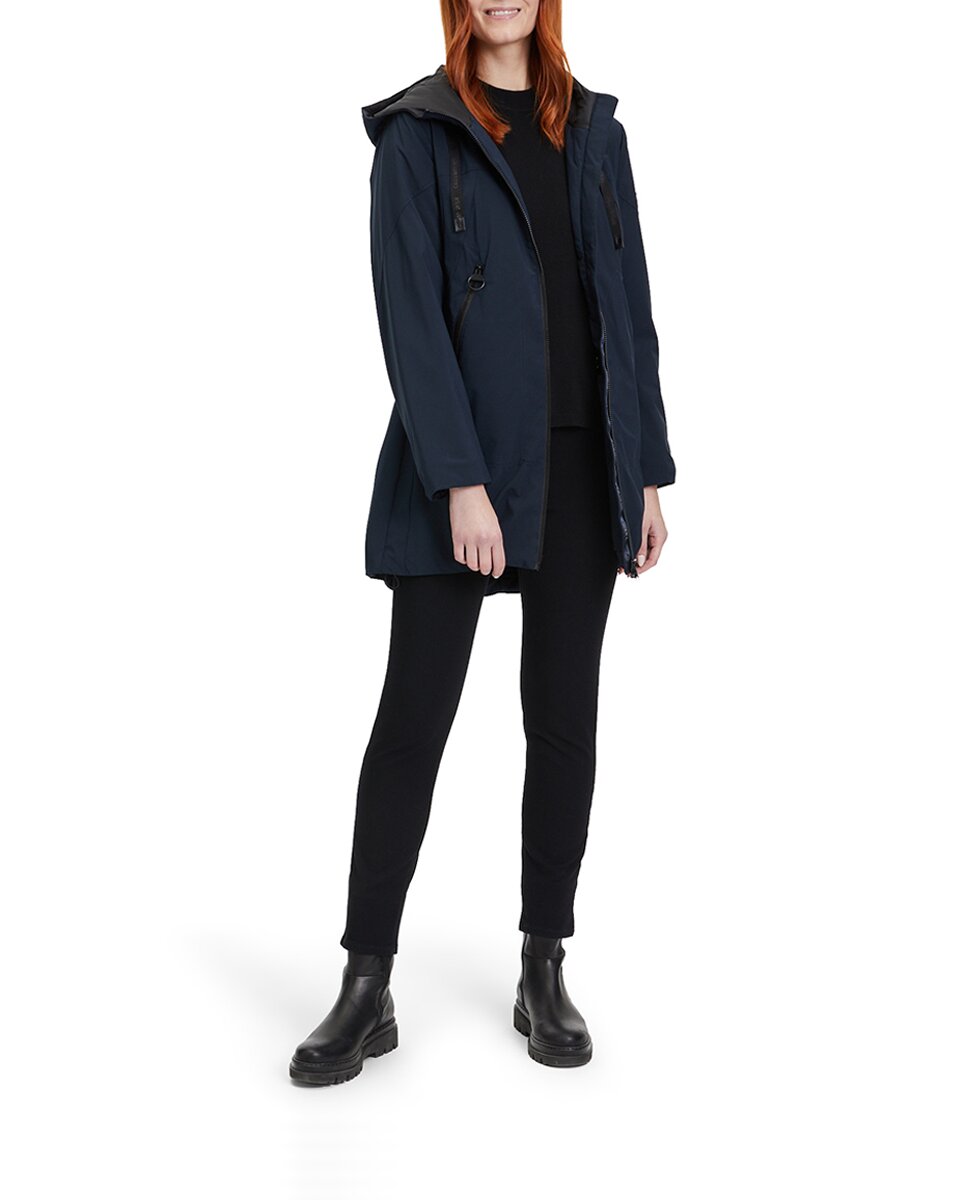 Imagen 0 de Chaqueta 3/4  con capucha mujer
