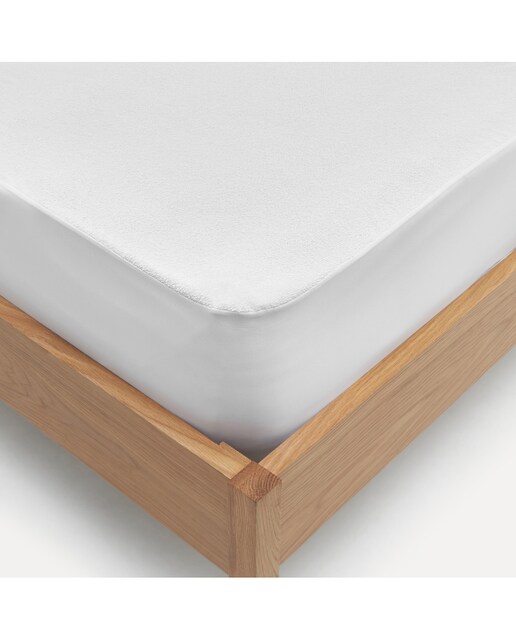Imagen 0 de Protector de colchón Basic Nuestro Mejor Precio - El Corte Inglés