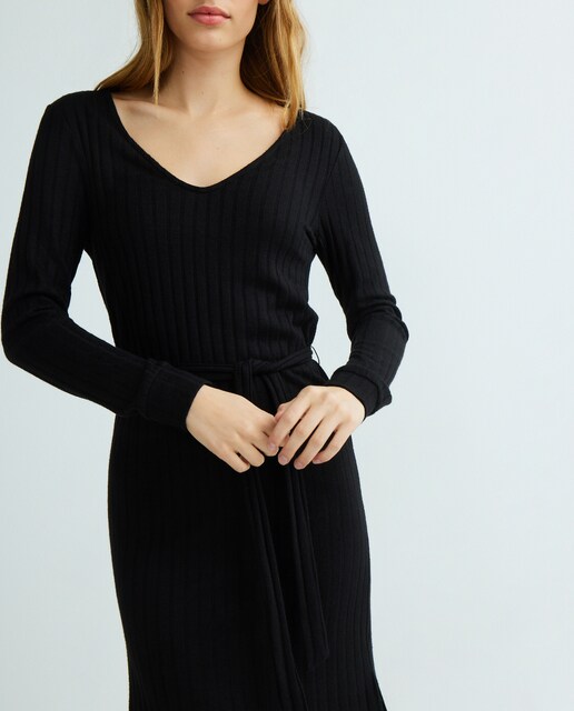 Imagen 0 de Vestido corto manga larga