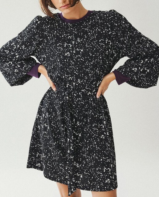 Imagen 0 de Vestido corto manga larga