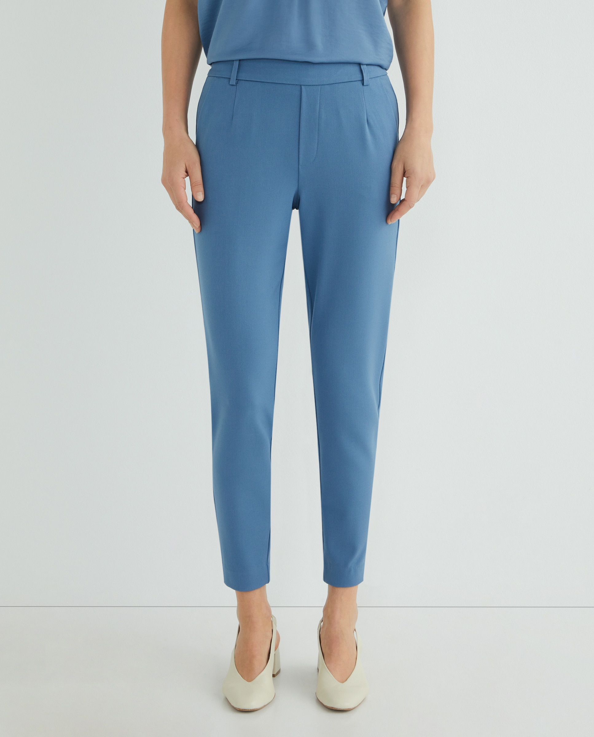 Imagen 0 de Pantalón de mujer slim fit