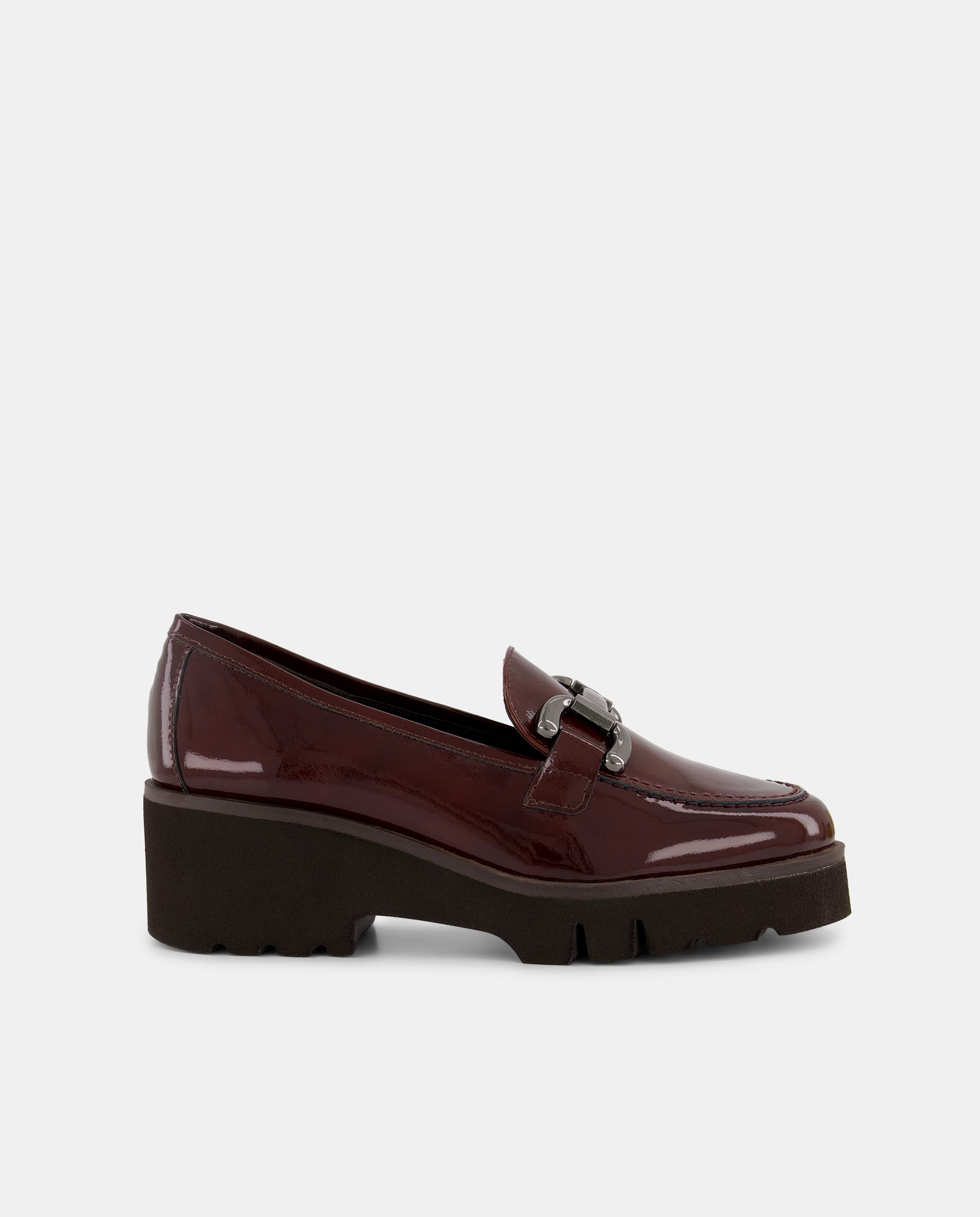 Imagen 0 de Mocasines de mujer con tacón y estribo
