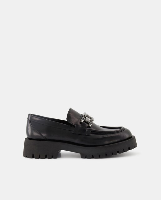 Imagen 0 de Mocasines de mujer con track con adorno metálico