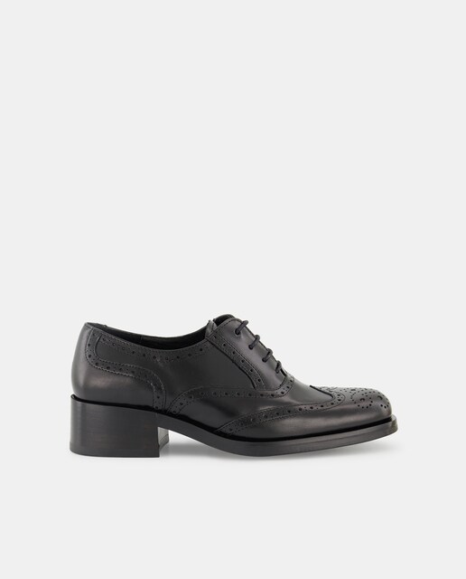 Imagen 0 de Zapatos planos de mujer con cordones
