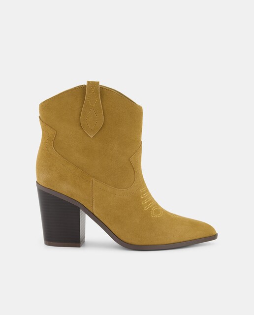 Imagen 0 de Botines de mujer tipo cowboy con tacón