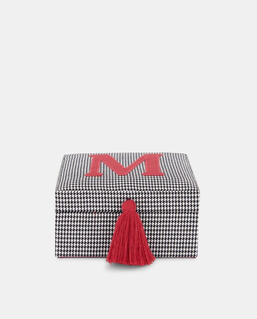 Imagen 0 de Joyero con bordado de letra M