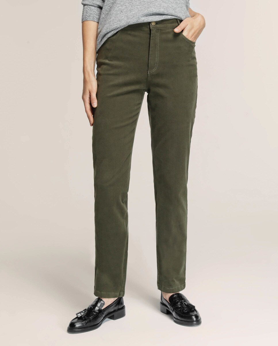Imagen 0 de Pantalón semipitillo básico 5 bolsillos de mujer
