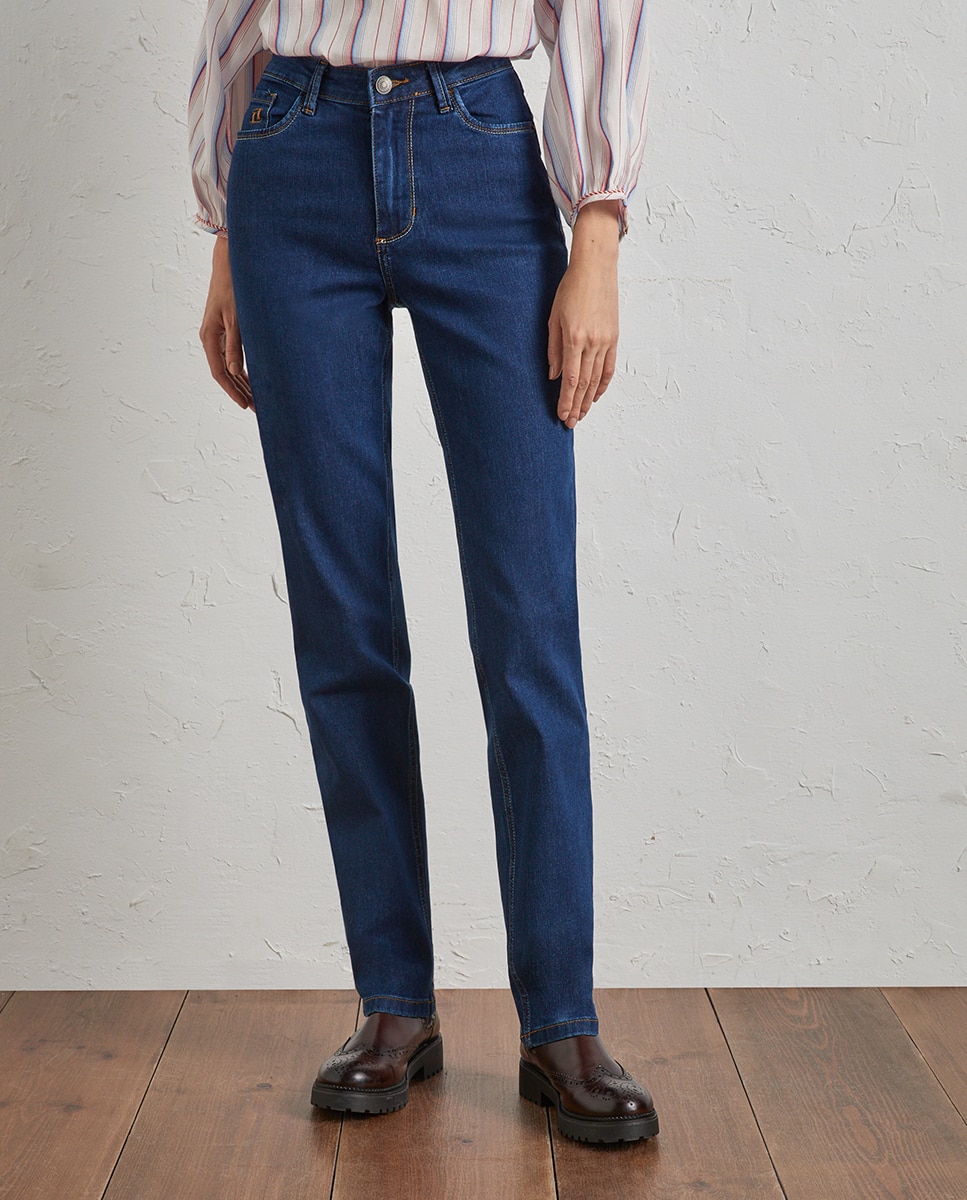 Imagen 0 de Vaquero colección bordado mujer