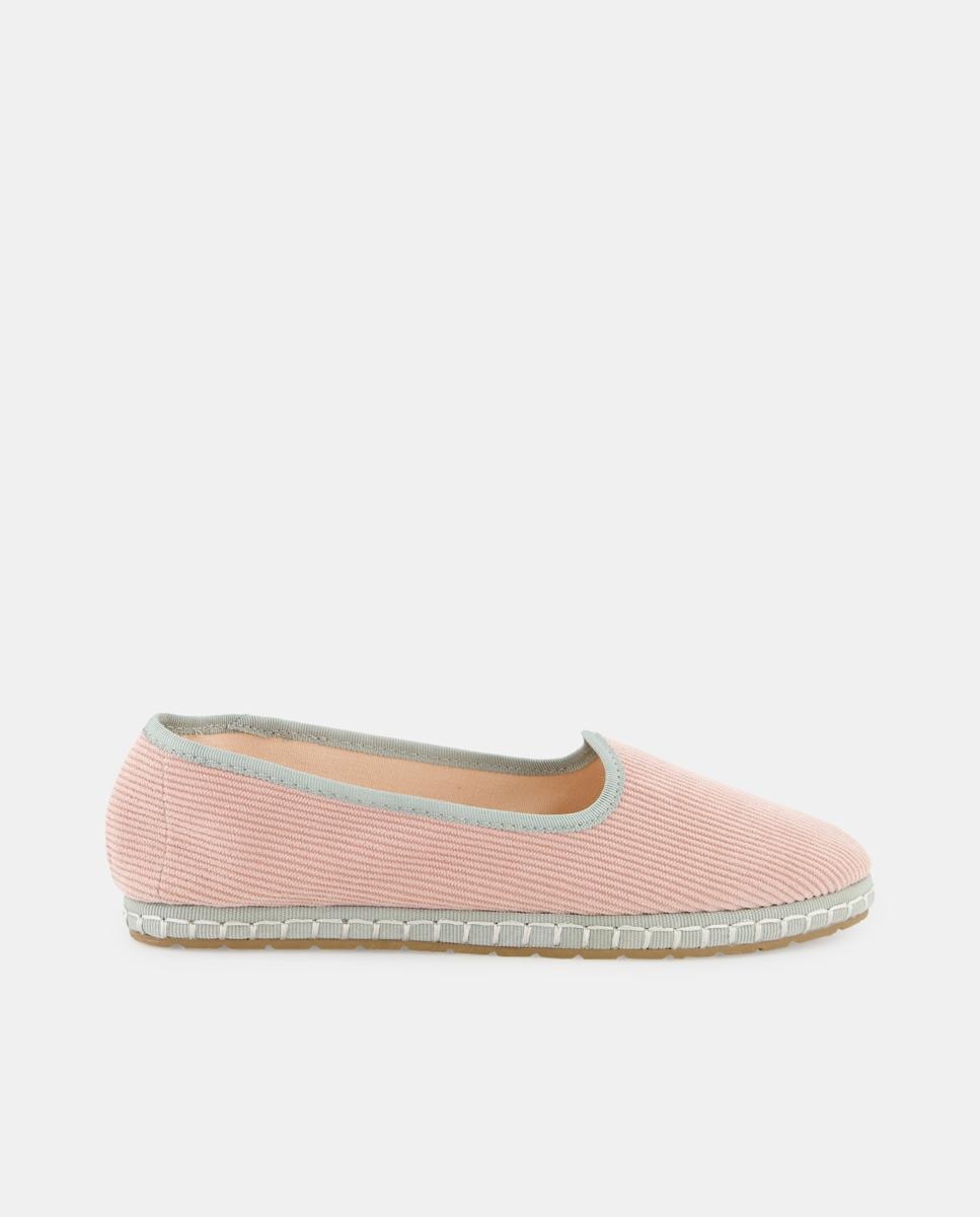 Imagen 0 de Zapatilla de pana vivos a contraste