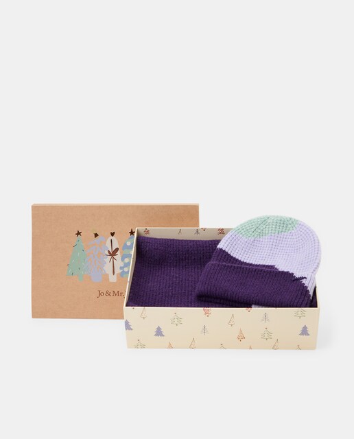 Imagen 0 de Conjunto gorro-bufanda tricolor