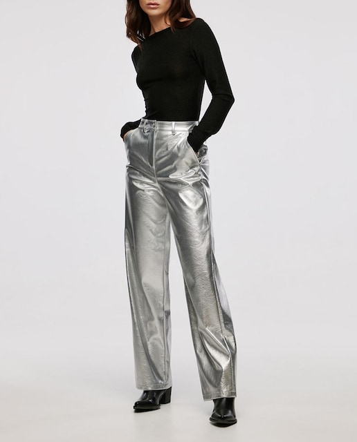 Imagen 0 de Pantalones efecto cuero metalizados de mujer