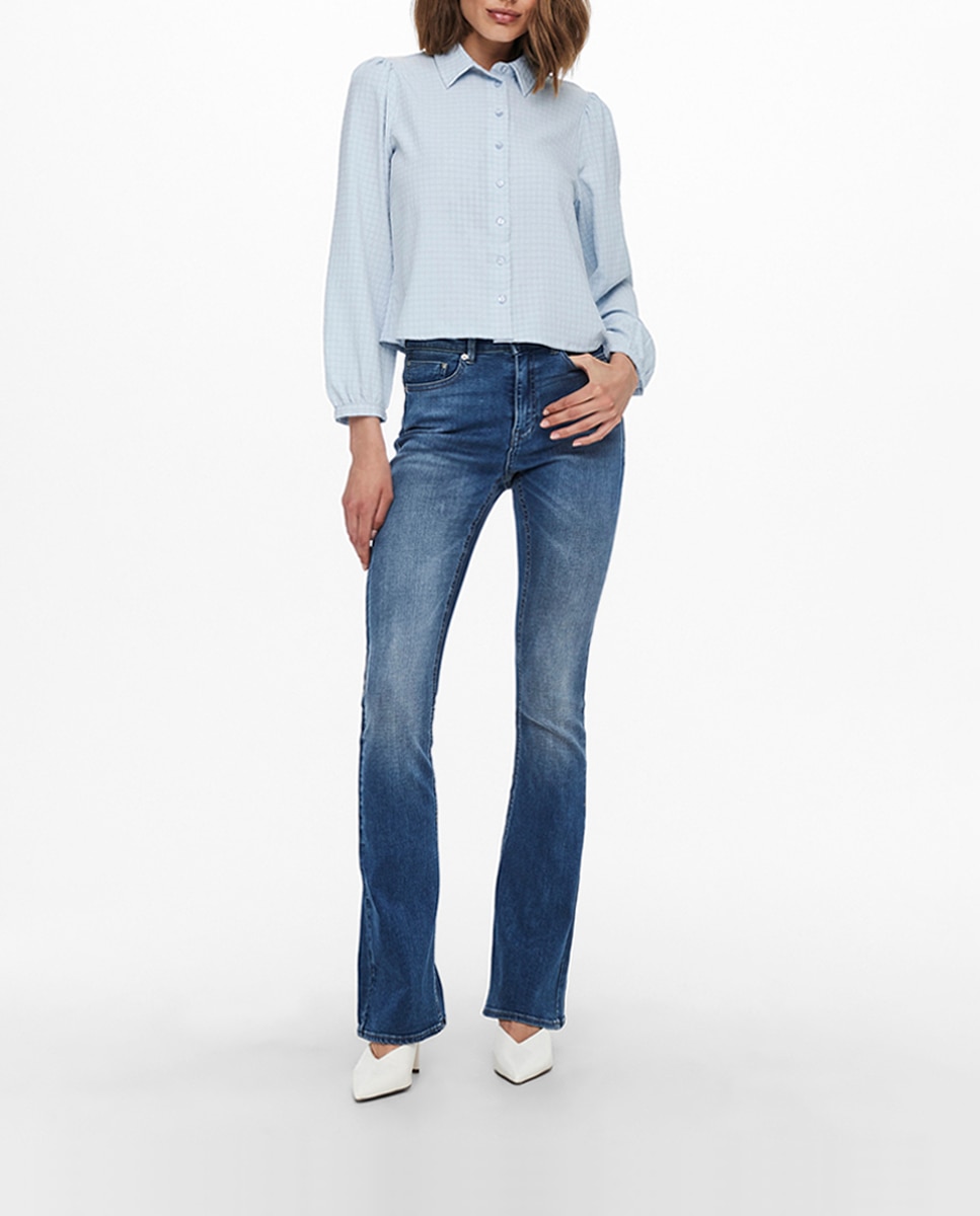 Imagen 0 de Pantalón de mujer vaquero acampanado