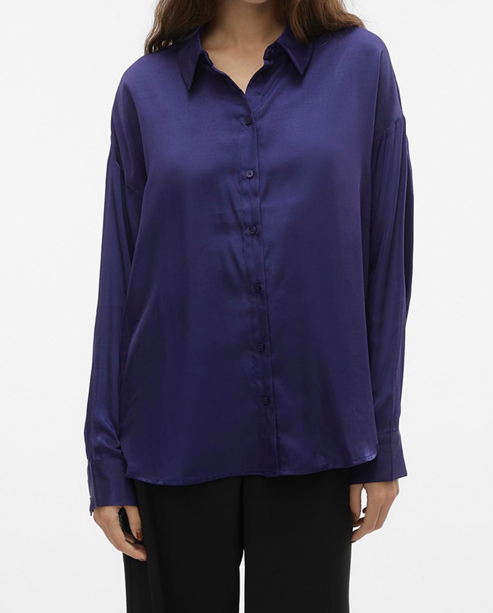 Imagen 0 de Camisa oversize de mujer de tejido brillante