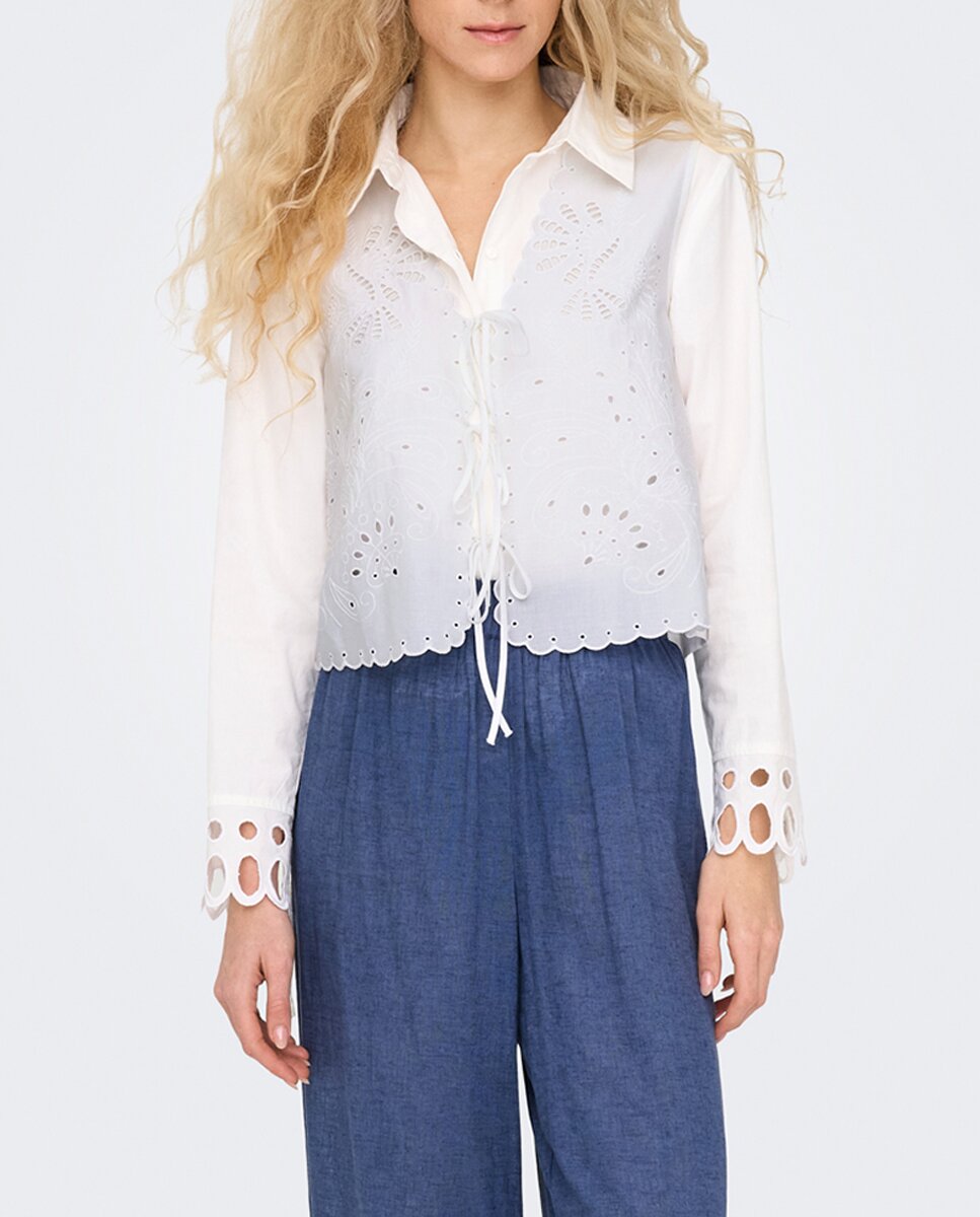 Imagen 0 de Blusa de mujer corta